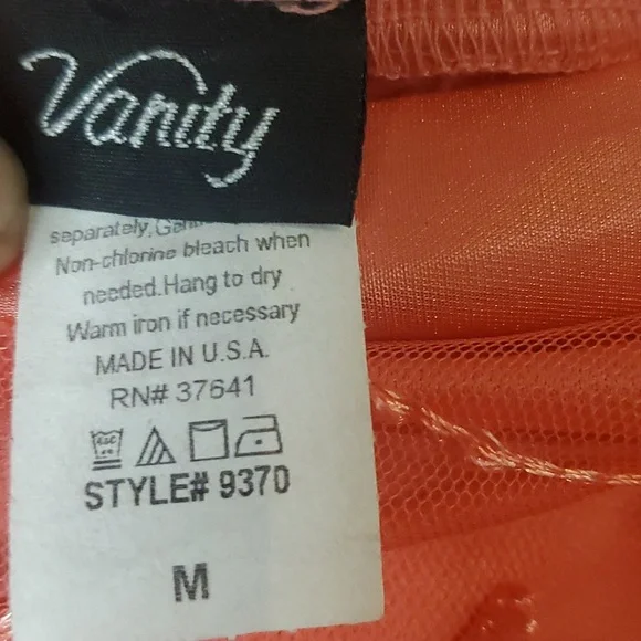 Vintage Vanity Dress Pink With Floral Pattern made in USA Y2K - Picture 2 of 4